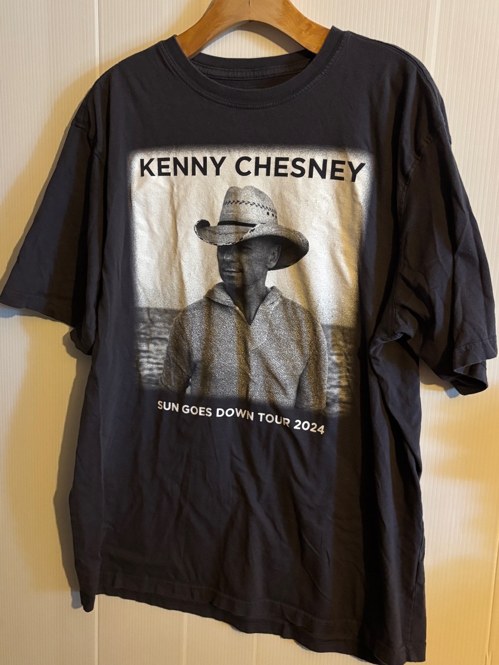 Kenny Chesney Sun Goes Down Tour 2024 Black Graphic Tee